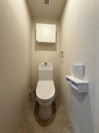 ROOTs Shinjuku Wakamatsuchoの物件内観写真